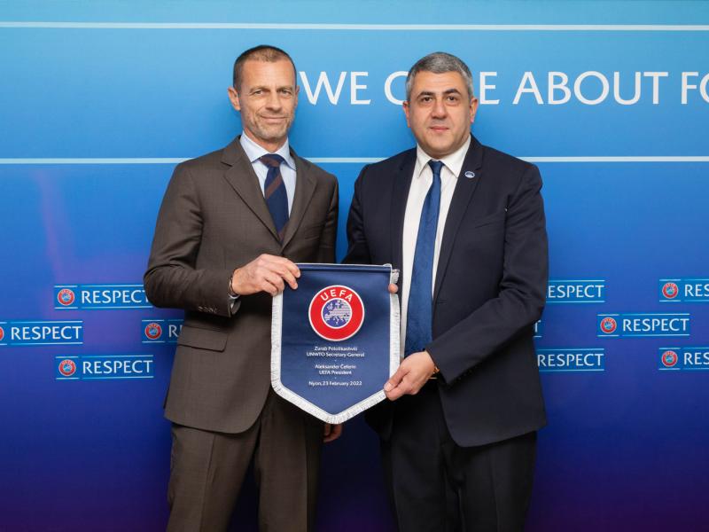Sport et tourisme, valeurs partagées par l’OMT et l’UEFA