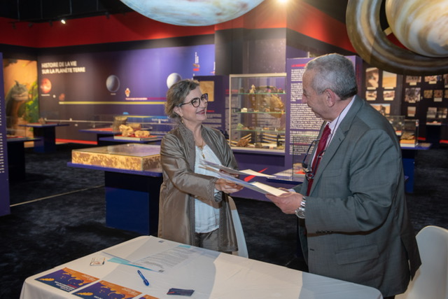 ATTARIK Foundation & le CRT Casablanca Settat signent une convention pour la promotion de l’Expo Musée « Les Météorites Messagères du Ciel Origines »