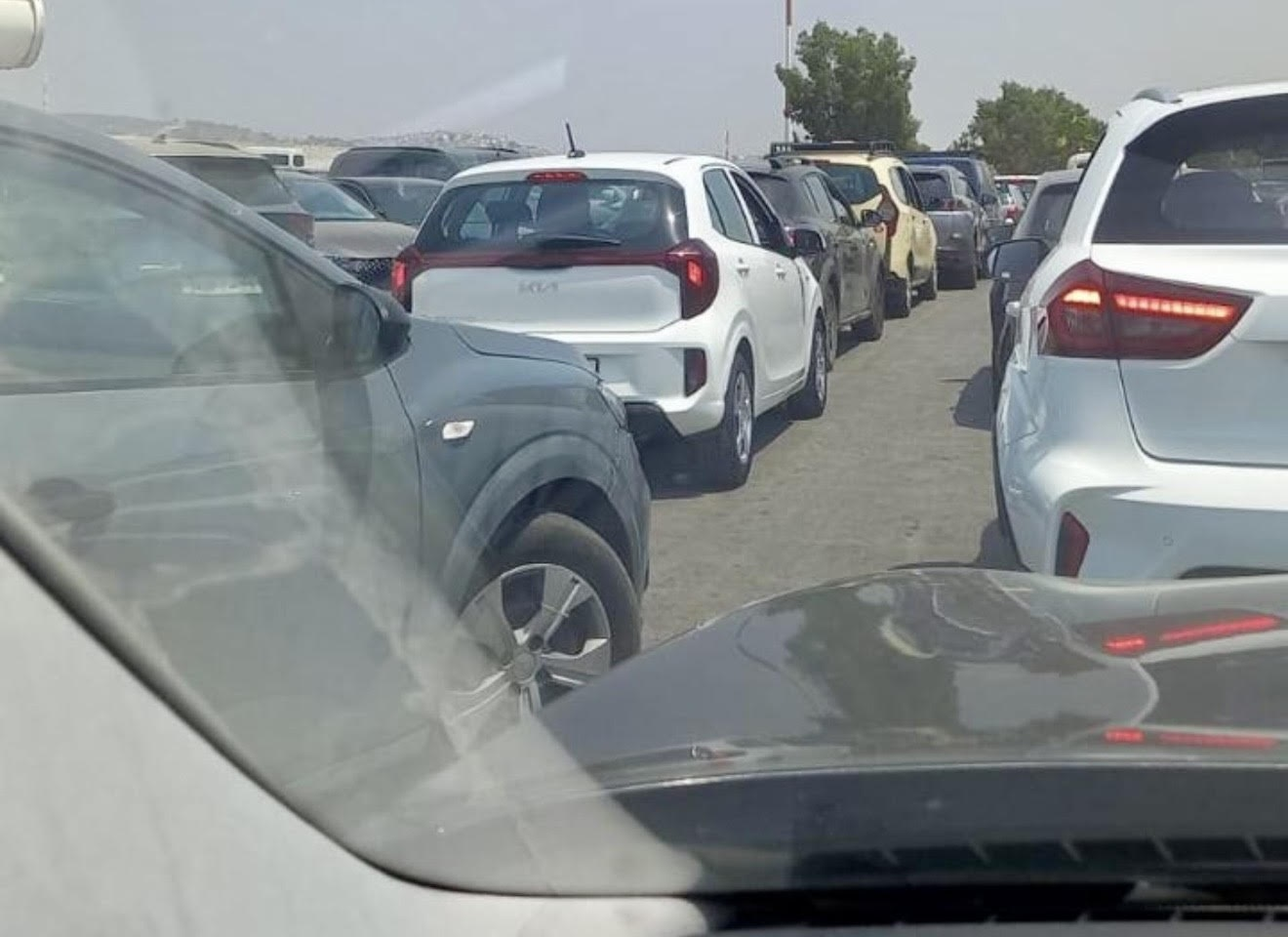 Le parking de l’aéroport de Tanger est devenu le premier goulot d’étranglement du voyage